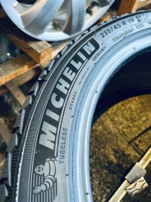 235 45 19 Michelin Pilot Alpin 5. Фото 8