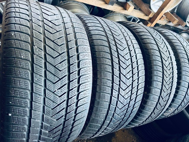 Різноширокі 275 45 20 305 40 20 Pirelli Scorpion Winter
