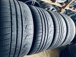 255 40 18 Pirelli Sottozero Winter240. Фото 4