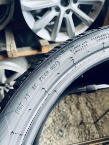 295 30 20 Pirelli Sottozero . Фото 10