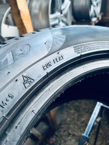 235 55 19 Pirelli Sottozero3 RFT. Фото 14