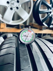 225 50 18 Pirelli P Zero Шини Резина Б/У Літні. Фото 9