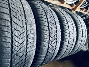 245 45 18 Pirelli Sottozero 3[19-22]
