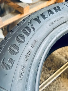 195 60 15 Goodyear Vector4Season. Фото 10