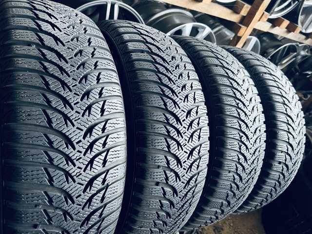 195 65 15 Kumho Winter Craft WP51 Шини Резина Зимові б/у