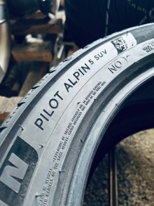 305 40 20 Michelin Pilot Alpin SUV. Фото 10