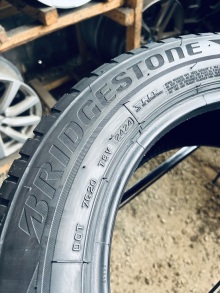 205 60 16 Bridgestone Blizzak LM001 RFT  Шини Резина Зимові б/у. Фото 8