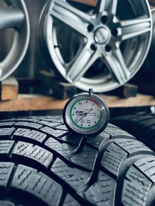 235 55 18 Falken Eurowinter HS01 SUV . Фото 4