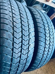 215 65 16C Semperit Van-Grip 2 