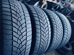 205 60 16 Goodyear Ultra Grip Performance Gen-1 Шини Резина Зимові б/у. Фото 4