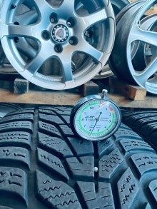 235 65 17 Hankook Winter I*Cept Evo3 X [20-21]. Фото 6