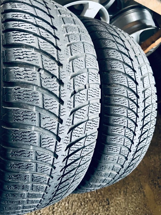215 60 16 Kumho Izen Kiv23 Шини Резина Зимові б/у