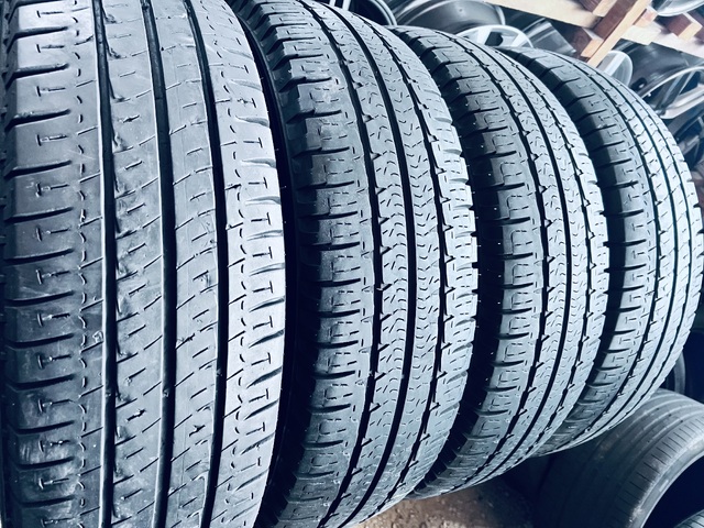 225 75 16C Michelin Agilis Camping 