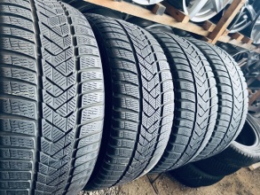 235 45 18 Pirelli Sottozero 3 