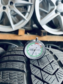 235 45 18 Pirelli Sottozero 3 . Фото 7
