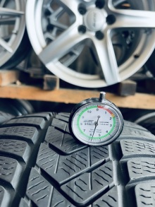 235 45 18 Pirelli Sottozero 3 . Фото 8