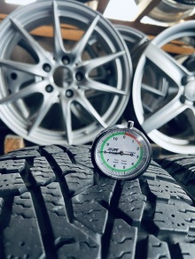 245 75 17 Nokian Hakkapellitta LT . Фото 6
