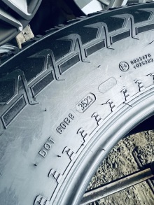 245 75 17 Nokian Hakkapellitta LT . Фото 11