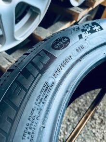 225 55 17 Michelin Pilot Alpin RFT . Фото 8