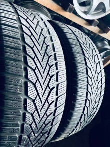  225 55 17 Semperit Speed-Grip2  Шини Резина Зимові б/у