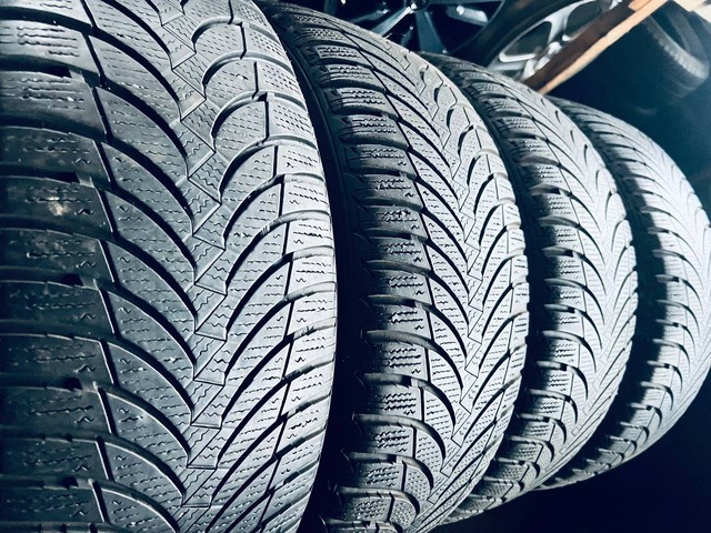 205 55 16 Nexen Winguard SnowG  Шини Резина Зимові б/у
