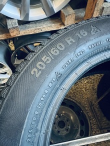 205 60 16 Continental ContiWinterContact TS830P . Фото 7