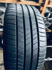 245 40 19 Bridgestone Turanza T005 [0223] 