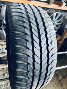 225 55 16 Goodyear OptiGrip 