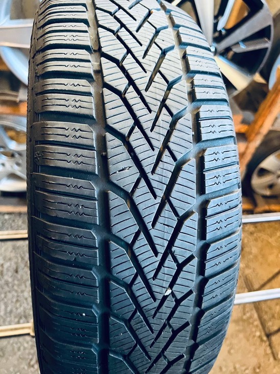185 60 15 Semperit Speed-Grip 2 [3714] 