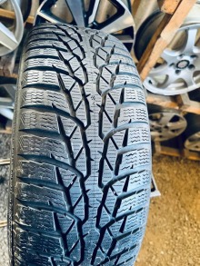 205 60 16 Nokian WRD4 [3016]