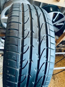 235 55 17 Bridgestone Dueler H/P 