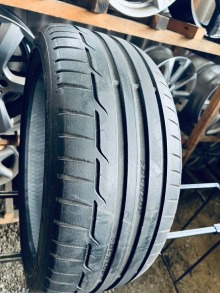 225 40 18 DunlopSport Maxx RT . Фото 4