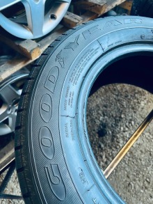 215 65 15C Goodyear Cargo Vector . Фото 5