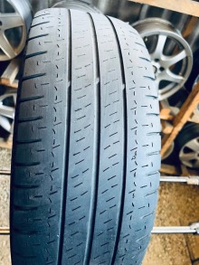 215 65 16C Michelin Agilis 