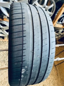 245 40 18 Michelin Pilot Sport 3 