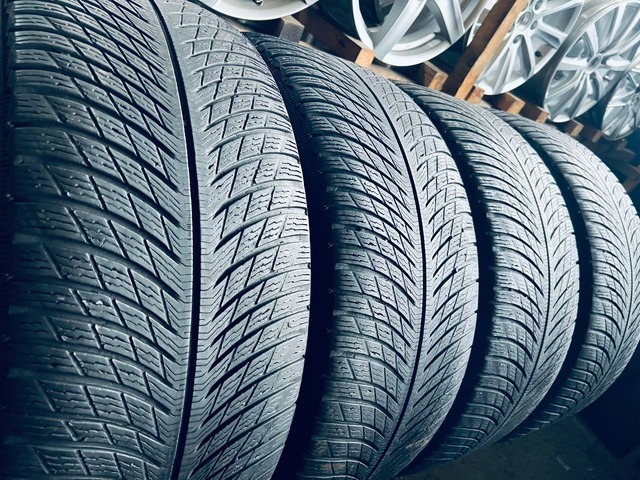 275 45 20 Michelin Pilot Alpin 5 SUV RFT [0321]