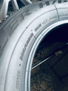 235 60 18 Bridgestone Dueler HP Sport [1920] літня б/у Шина . Фото 9