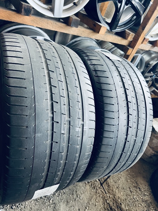 285 35 18 Pirelli P Zero літня б/у Шина | без дефектів