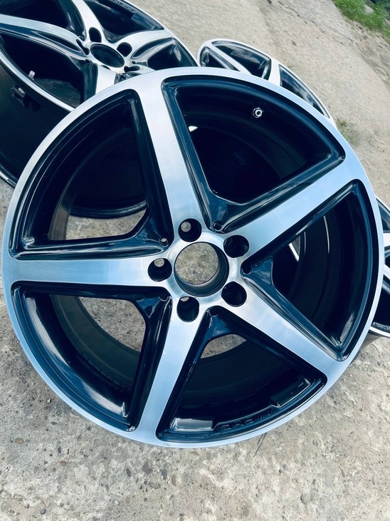 Оригінальні Різноширокі Диски R18 Mercedes AMG 8.5-9.5J ET34.5-ET48 5x112  CLS W218 AMG