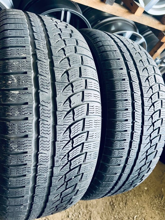 245 50 18 Nokian WR A4 RFT [1719] Шини Резина Зимові б/у