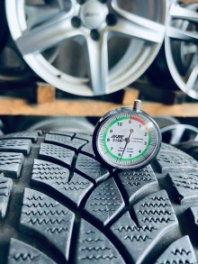 265 40 20 Goodyear Ultra Grip Performance [19-21] Зимові б/у Шини. Фото 17