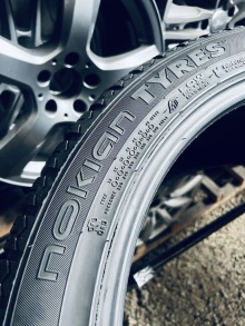285 40 21 Nokian WR SUV4. Фото 10