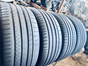 285 40 22 Pirelli P Zero PZ4 . Фото 2