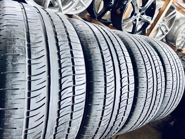 295 40 22 Pirelli Scorpion Zero Asimmetrico