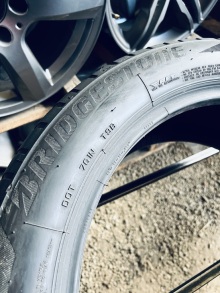 225 50 18 Bridgestone Blizzak LM001 RFT. Фото 4