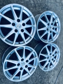 Оригінальні Диски R16 5x114.3 6.5J ET40 Nissan Leaf Juke . Фото 4
