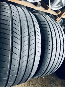 305 40 20 Bridgestone Alenza 001 RFT