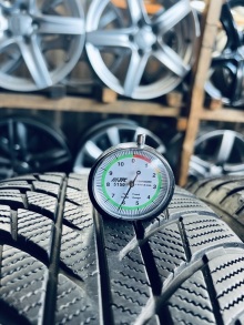Шини Резина Зимові 23Рік 225 55 17 Bridgestone Blizzak LM001. Фото 7