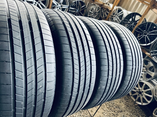 235 55 19 Bridgestone Turanza Eco