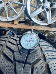 255 45 18 Hankook Winter i'Cept Evo3. Фото 7